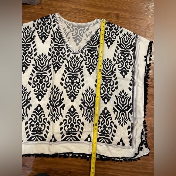 Swim cover up - Picture 8 of 9